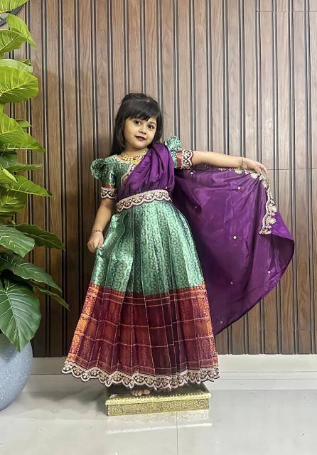 NEW LAUNCING KIDS GOWN kanjivaram silk Girls clothing wholesale